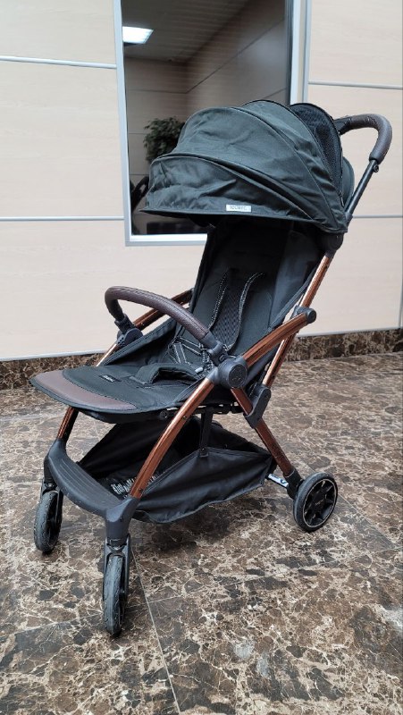 Продажа детской коляски Leclerc Influencer, цвет черный, состояние: отличное. Тест-драйв и доставка по России.