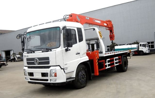 Эвакуатор DONGFENG 