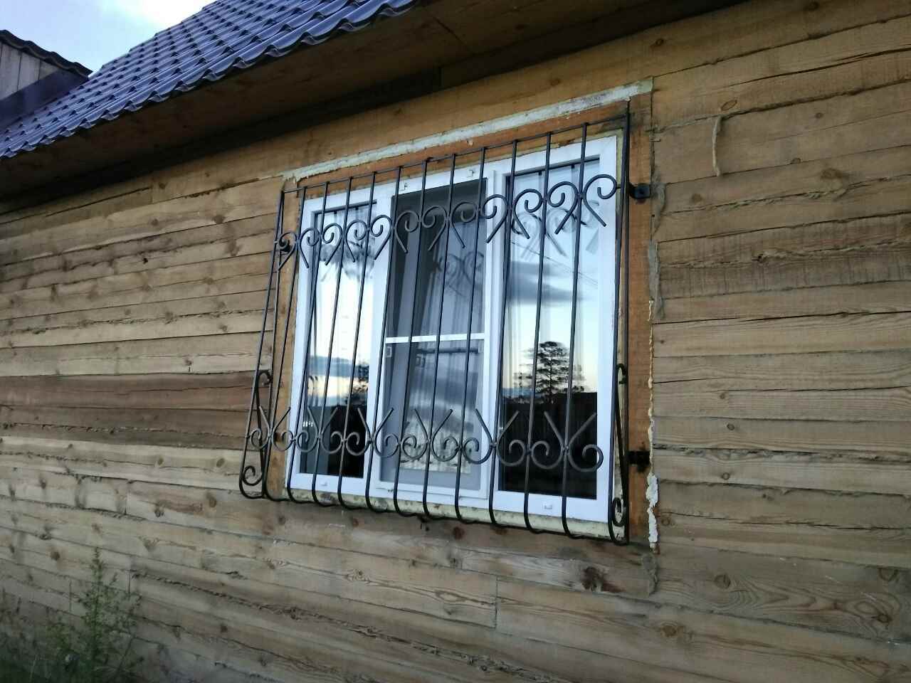 Как защитить дачный. Защита окон на даче. Защита окон от проникновения на даче. Решетки на окна для дачи.